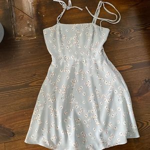 XS Light blue and white floral dress